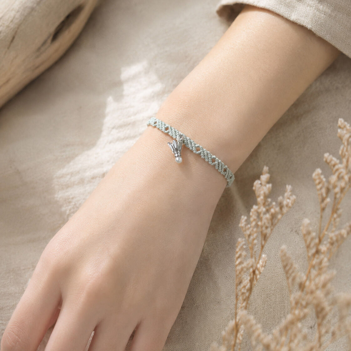 Pearl Shuttle Charm